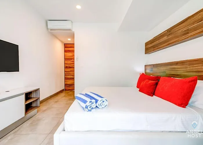 Apartment 2br Retreat W Rooftop Pool & Bbq *