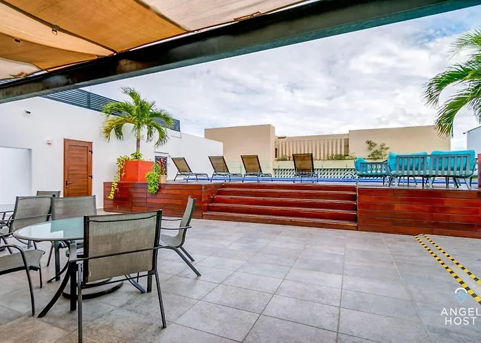 2br Retreat W Rooftop Pool & Bbq