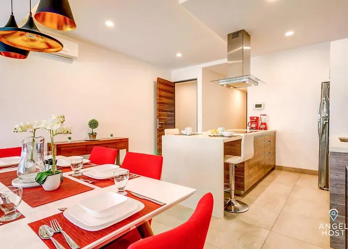 Apartment 2br Retreat W Rooftop Pool & Bbq Playa del Carmen